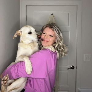 Meet your Posher, Lily